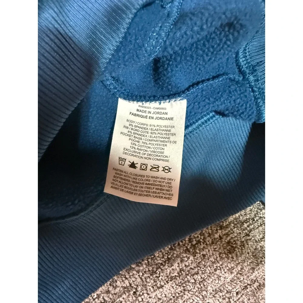 Nike Therma-FIT Womens Blue Cropped Quarter Zip Pullover Fleece Logo Tape Medium - Picture 11 of 11